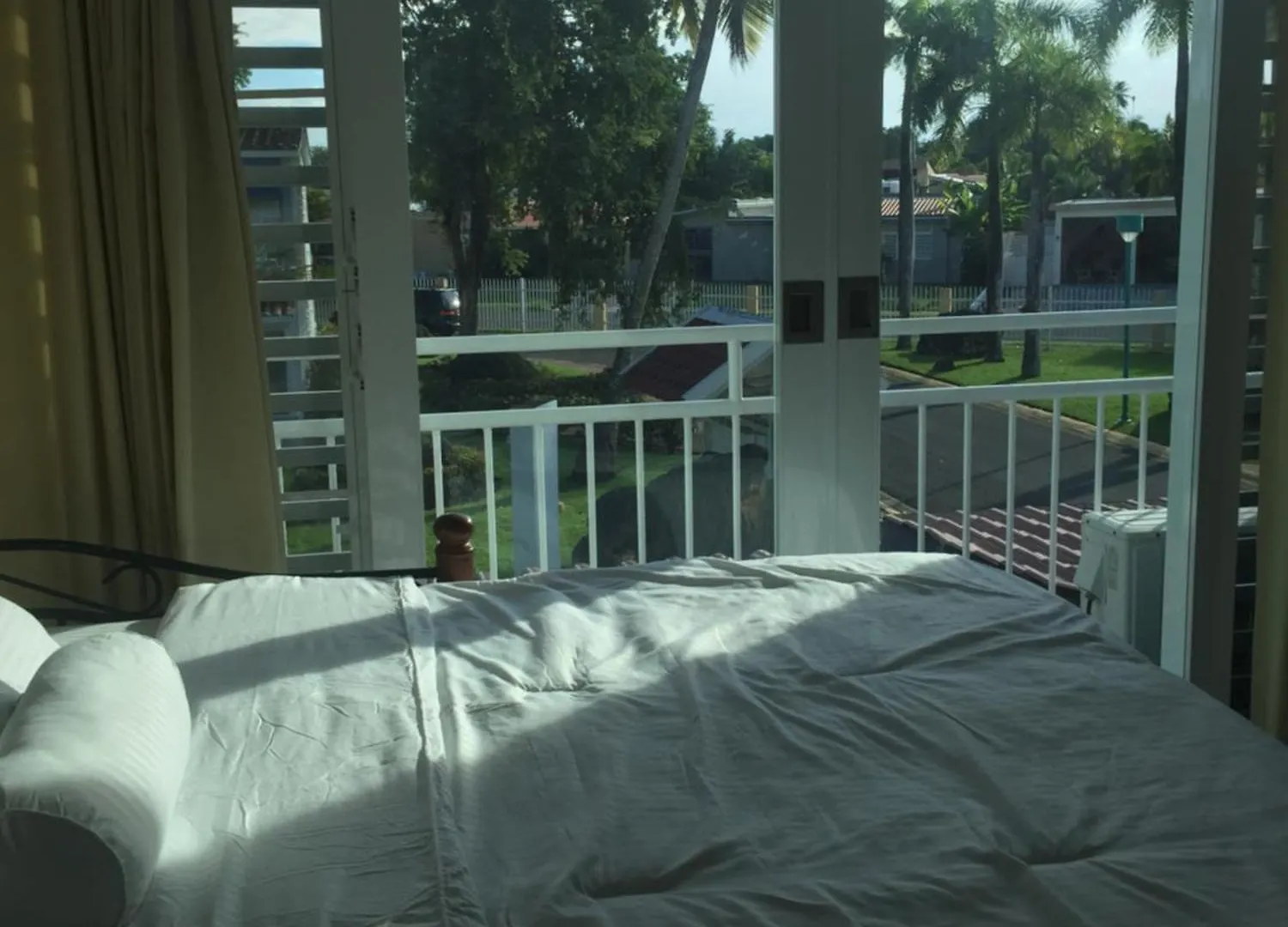 A Pasos De La Playa Apartment Dorado Puerto Rico